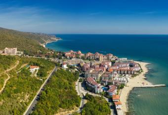 Menada Villa Astoria 1 Apartments allows 18 year olds to book a room