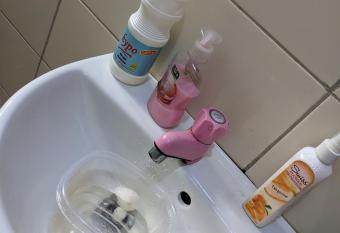 Home of bliss allows 18 year olds to book a room