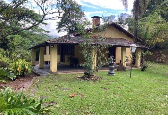 Aconchegante casa nas montanhas de Serra Negra has Balcony rooms
