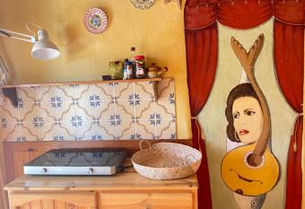 (null) allows 18 year olds to book a room