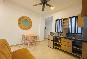 Zafiro 3 Con Internet Starlink allows 18 year olds to book a room