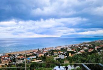 Terrazze sul golfo apartments has Balcony rooms