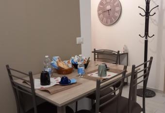 La Casa di Marta has Balcony rooms