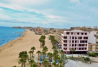 Deluxe Apartment La Mata 2. 50m from Sea has Balcony rooms
