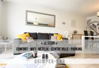 LE STEIR - Centre ville - Parking - Wifi - Entr  e autonome has Balcony rooms