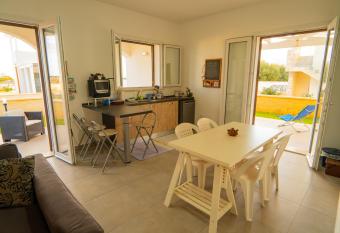 villa sail&travel *riserva dello stagnone* has Balcony rooms