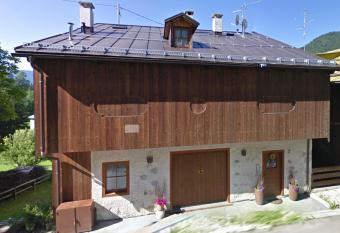 Dolomites vacation rentals allows 18 year olds to book a room