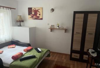Casa din Transilvania allows 18 year olds to book a room