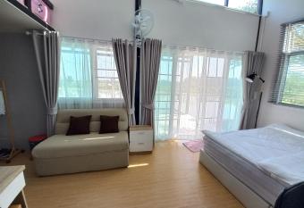                            sweet has Smoking/Balcony rooms