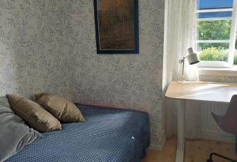 Guest room allows 18 year olds to book a room