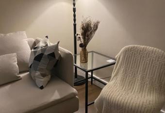                                              has rooms with a private hot tub