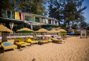 Kranti Yoga School allows 18 year olds to book a room