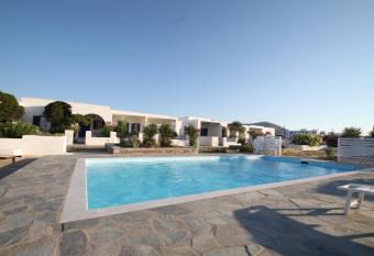 Naoussa Hotel Paros by Booking Kottas has Balcony rooms