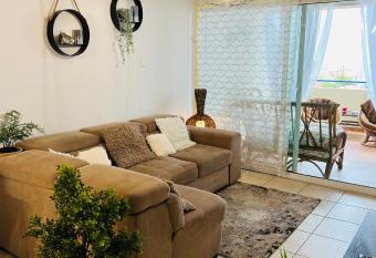 Carisa Holiday rooms allows 18 year olds to book a room