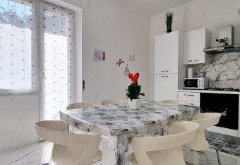 Guest Holiday Piave 4 has Balcony rooms