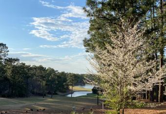 Golf Front Sfh, 3 Br, 2 Ba, 4 Beds, Sleep 6 On Pinehurst #6 has Balcony rooms