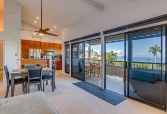 Wonderful Wailea Condo with Lanai Water Views allows 18 year olds to book a room
