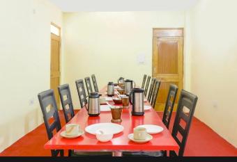 The manali villa has Smoking/Balcony rooms