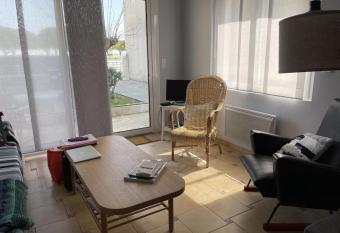 Maison Cournil has Balcony rooms