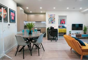 318 Platform Bedford allows 18 year olds to book a room