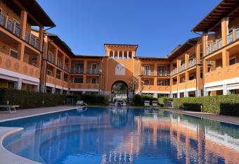 Parco Flat has Balcony rooms