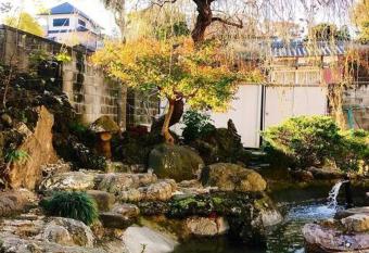          BBQ                      6                          600                   4LDDK          3          has Balcony rooms