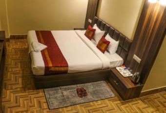 Humro Namselling Retreat has Smoking/Balcony rooms