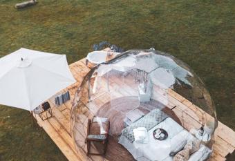 A night under the stars in the convent of the nuns has Smoking/Balcony rooms