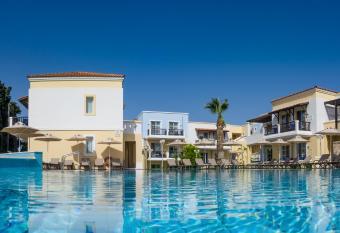 Aegean Houses allows 18 year olds to book a room