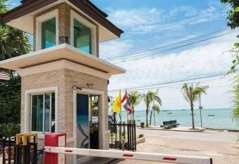Pool villa Pattaya & Bangsaray has Balcony rooms