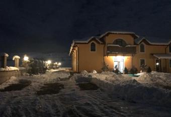 SOLL has Balcony rooms