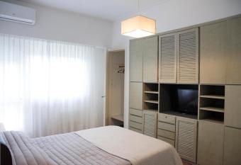Moreno 46 has Balcony rooms