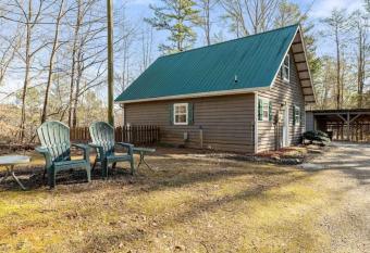 By & By - 2 Bed, 1 Bath with Hot Tub has Balcony rooms