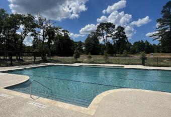 An Entire House with 5 bedrooms , 2.5 baths and 2 living room spaces has Balcony rooms