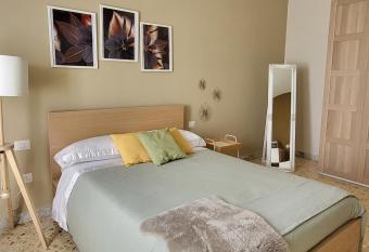 Sole raggiante Lia Darzillo has Balcony rooms