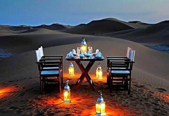 Golden heritage hotel & camp has rooms with a private hot tub