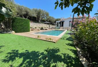 La Villa d   Emma has Balcony rooms