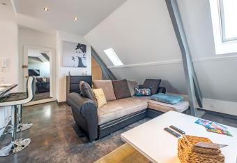 Le Berthelot - Rue Nationale has Balcony rooms