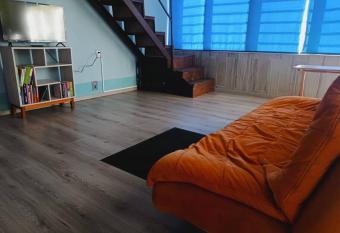 Sensity Home Hermoso loft, muy c  ntrico. allows 18 year olds to book a room