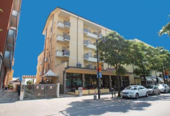 Hotel Frontemare Beach has Balcony rooms