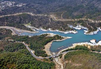 locationseillans var studio violette3e etage allows 18 year olds to book a room