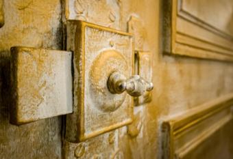 Le Voltaire.issimo YourHostHelper allows 18 year olds to book a room