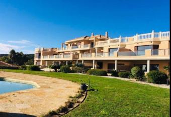 Precioso y comod  simo departamento con extraordinarias vistas has rooms with a private hot tub