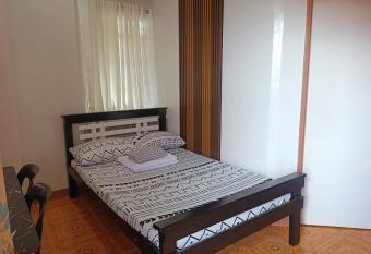 apartment solo unit 301 with 1 bedroom allows 18 year olds to book a room