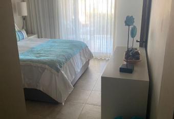 Villa San Jos   del Cabo has Balcony rooms