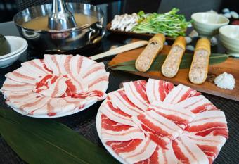                             SeaSpaceRoad has Balcony rooms