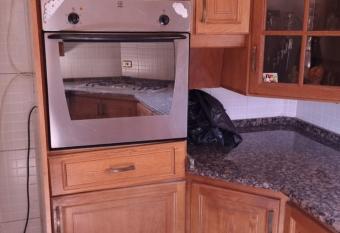 sbatin has rooms with a private hot tub