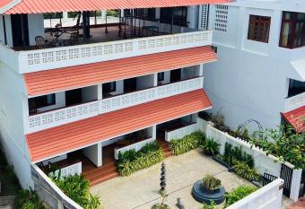 Buddha Beach Hotel allows 18 year olds to book a room