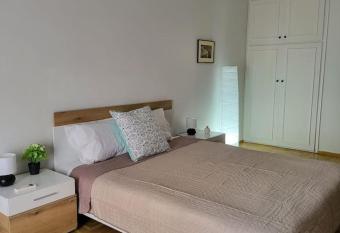 GREAT APARTMENT IN VERIA has Balcony rooms