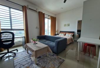 The Oasis KLCC View by SM HUB allows 18 year olds to book a room